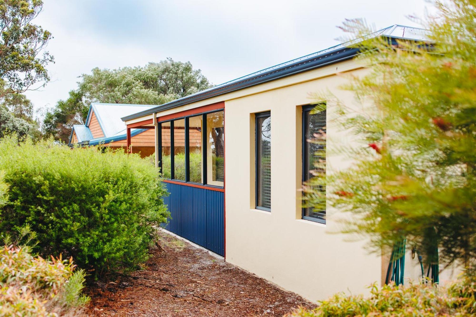 Cosy Corner By The Bnb Collection Albany Exterior photo